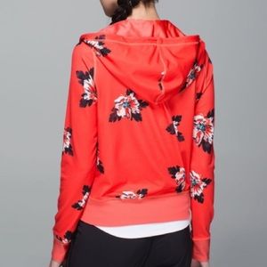 Lululemon Namaskar Hoodie Atomic Flower Parfait Butterfly Orange Size 2